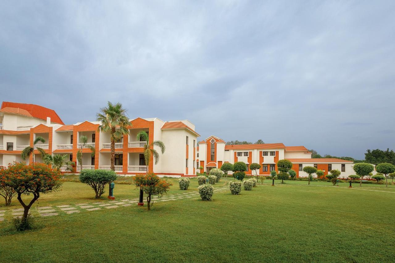Naturoville Wellness Resort Rishikesh - Surrounded By Nature, Rooted In Wellness Doiwāla Kültér fotó